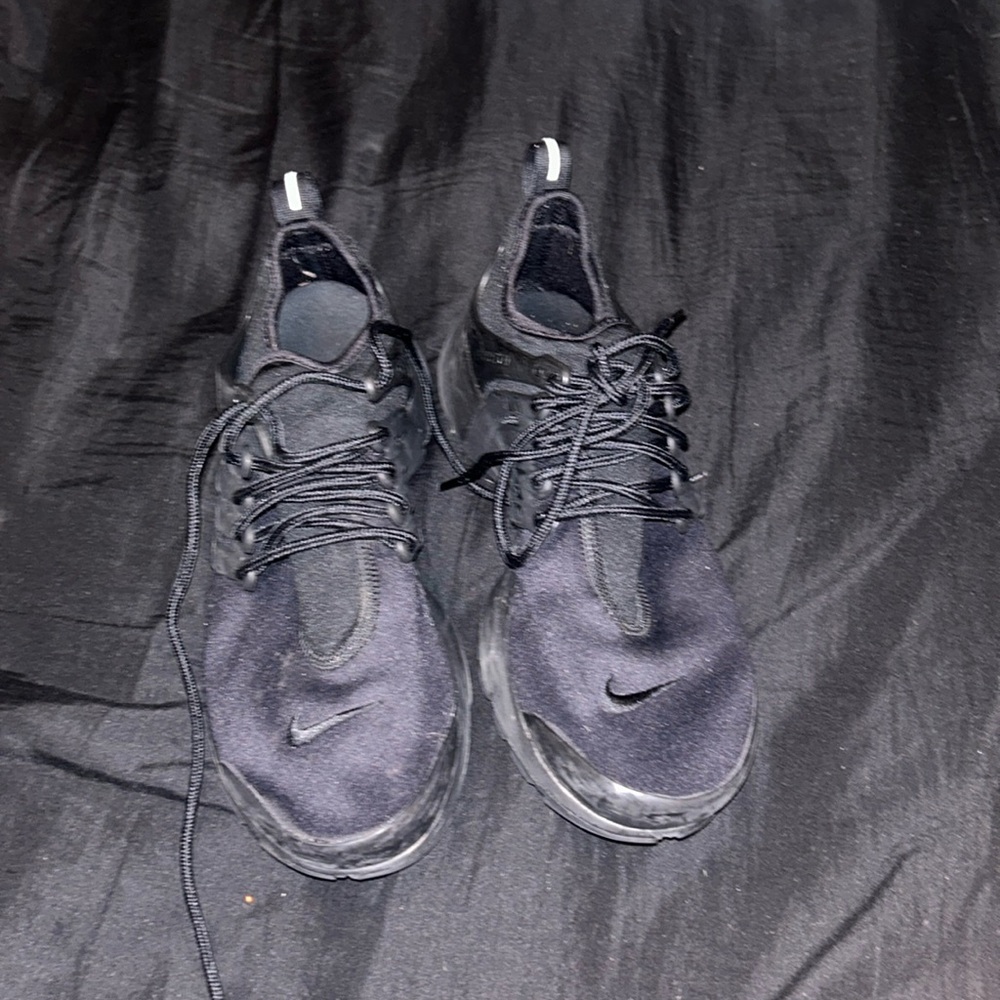 Nike shoes